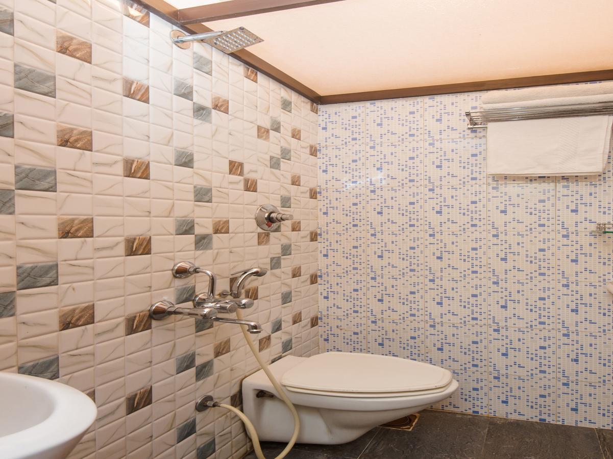 Hotel Shubham Панвел Экстерьер фото