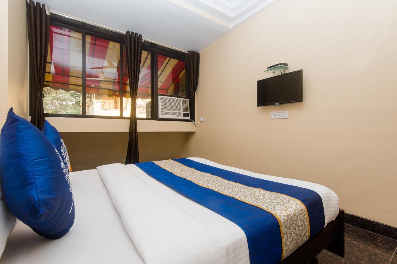 Hotel Shubham Панвел Экстерьер фото